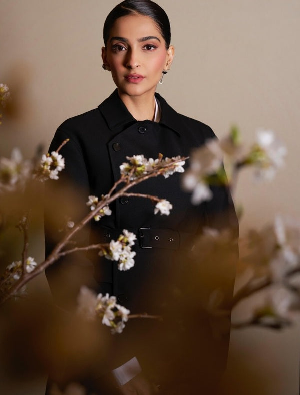 Sonam Kapoor / SPEAR Door Knocker Earring