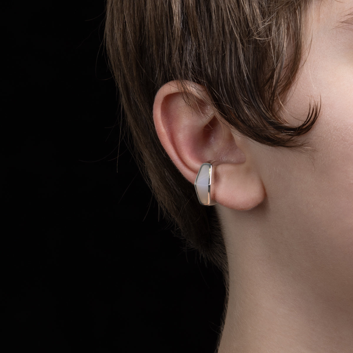 EQUINOX-Pyramid White Agate Ear Cuff