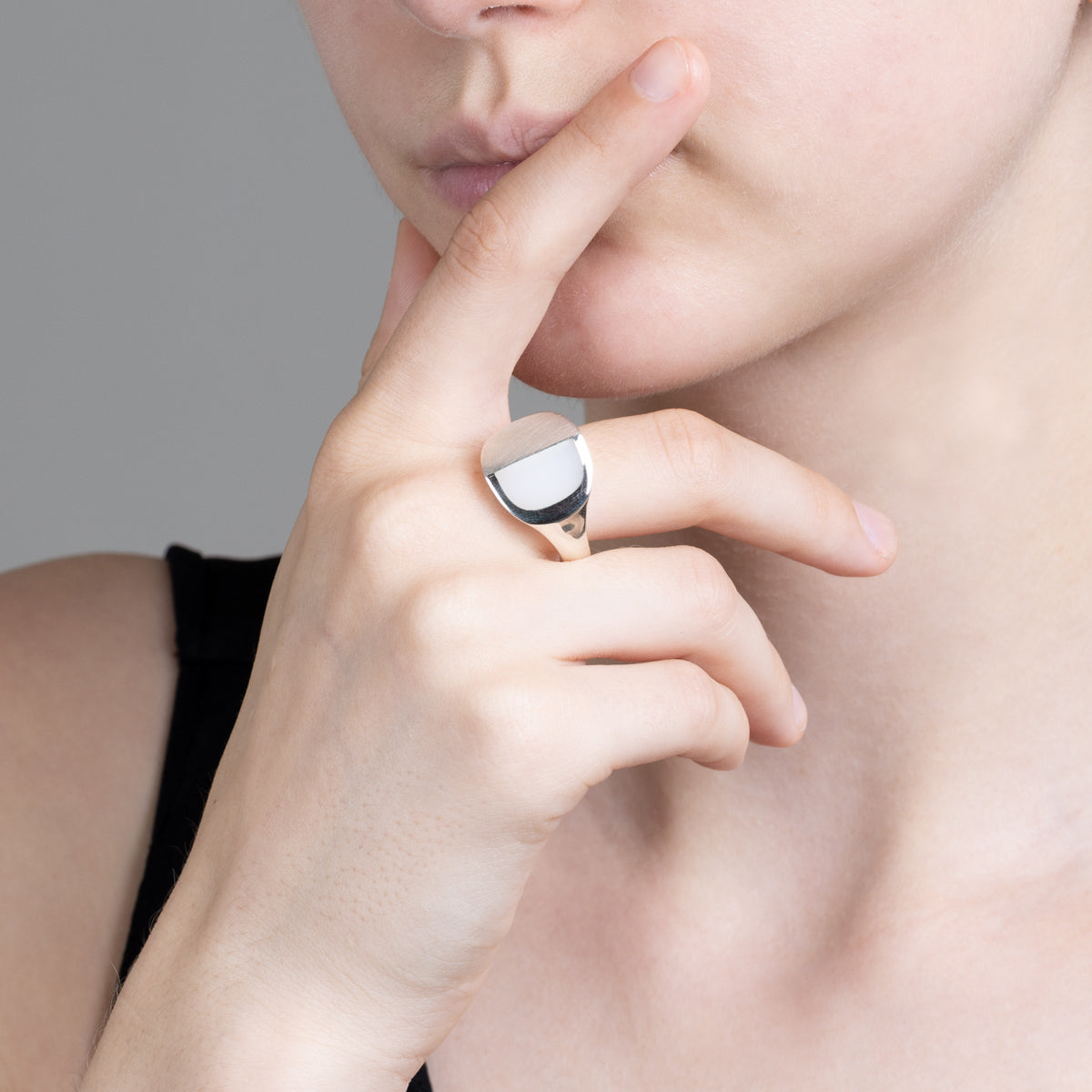 【Made-To-Order】EQUINOX-Pyramid Half Moon White Agate Ring
