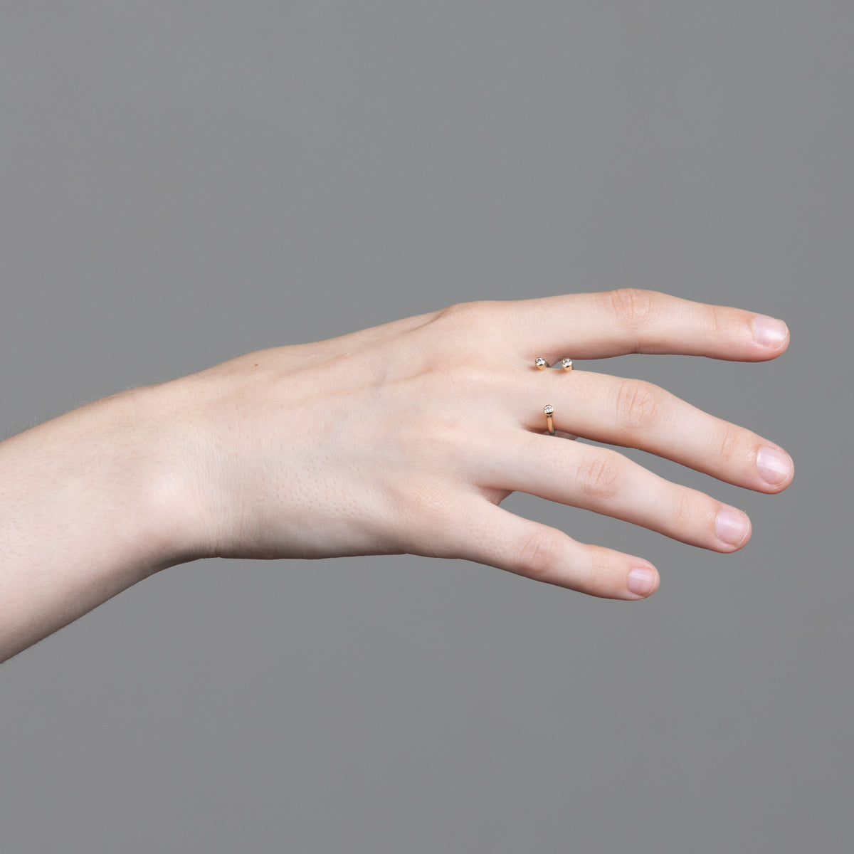 DROSERA Diamond Cuff Ring