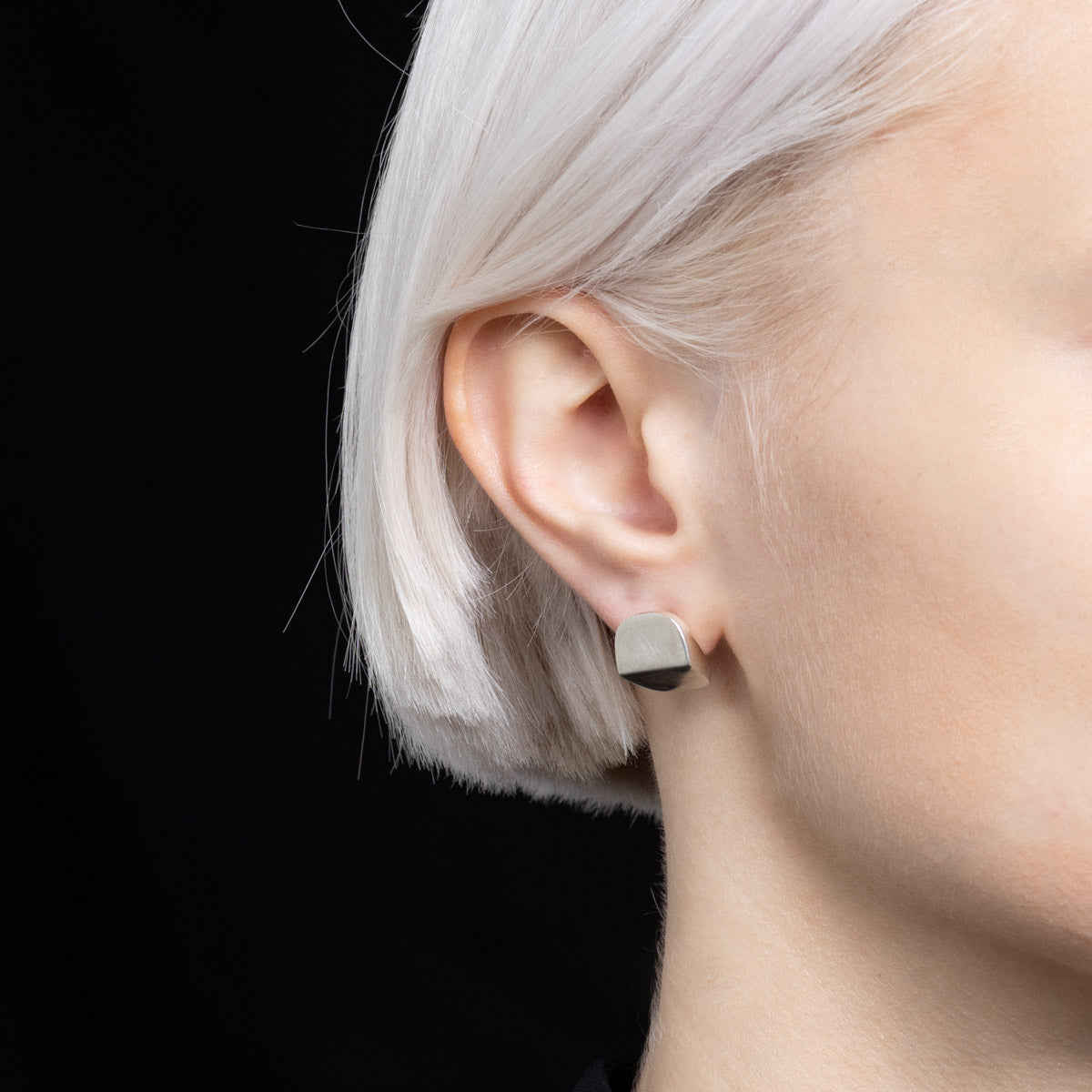 EQUINOX-Pyramid Earring