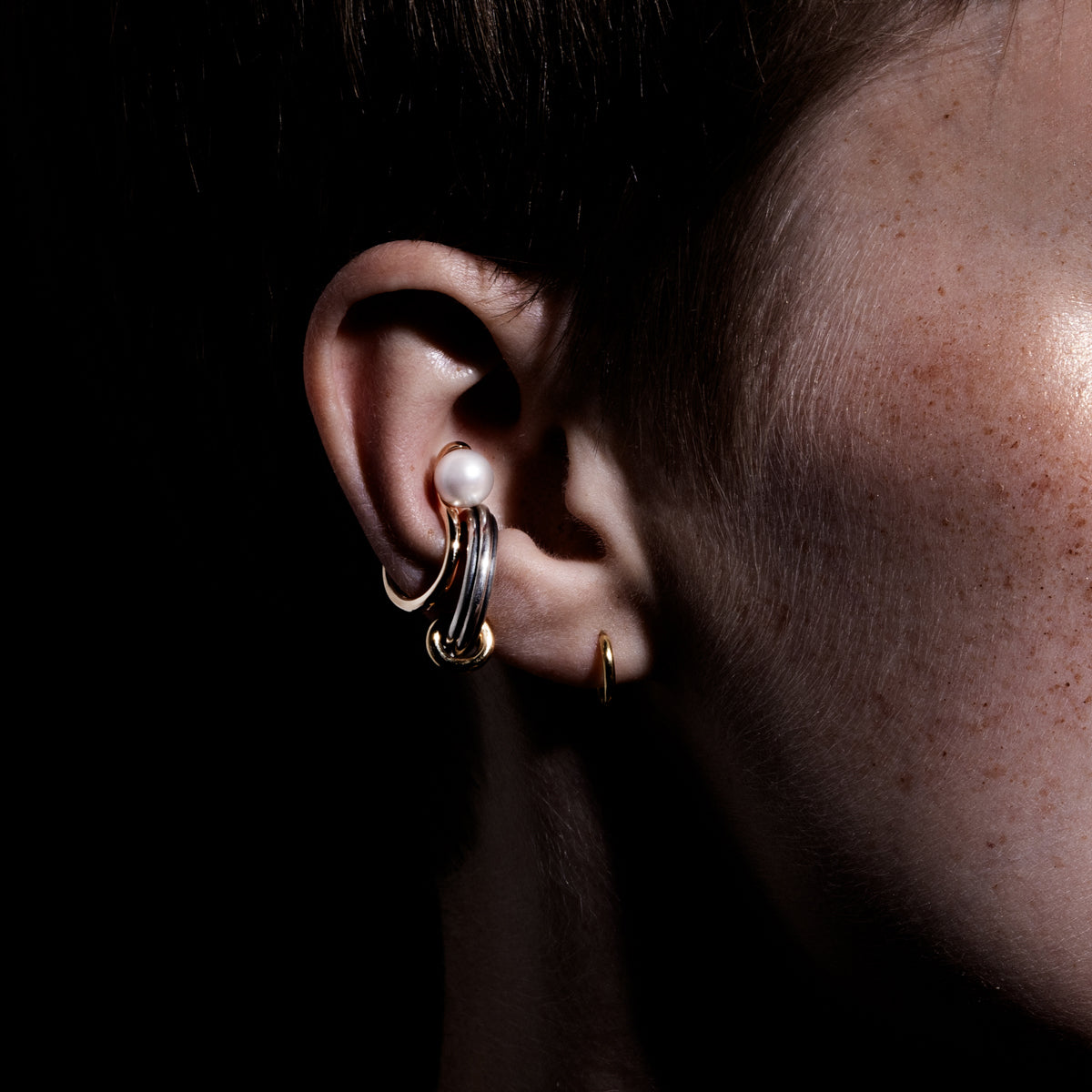 DROSERA Akoya Pearl Ear Cuff