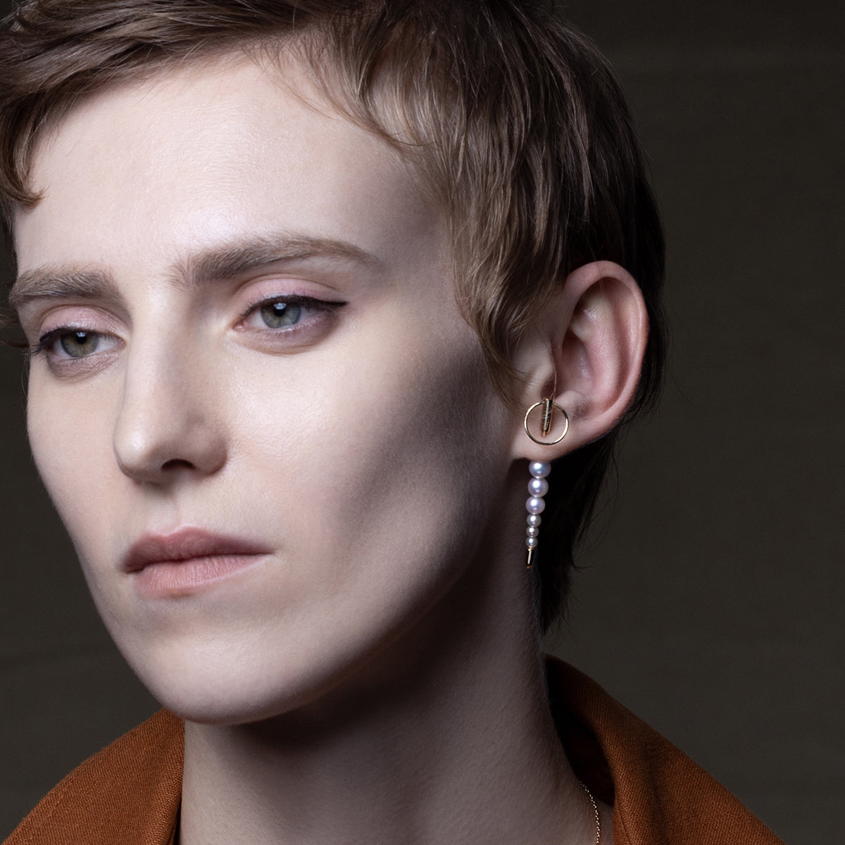 HOLIDAY GIFT SET PUNCTURE Back Spear Akoya Pearl Earring