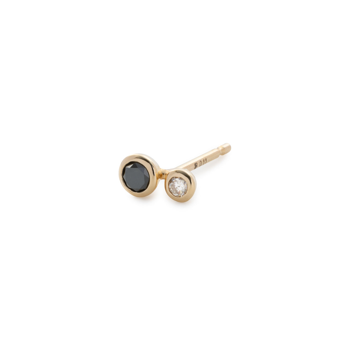 DROSERA Black Diamond and Diamond Stud Earring