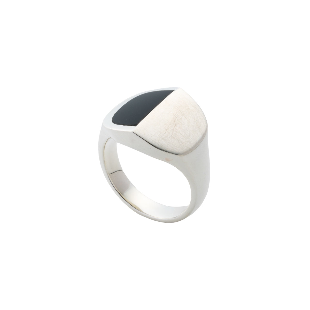 【Made-To-Order】EQUINOX-Pyramid Half Moon Onyx Ring