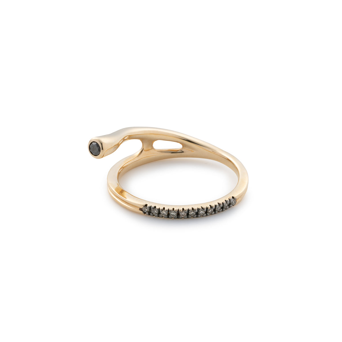 【Made-To-Order】DROSERA Black and White Diamond Ring