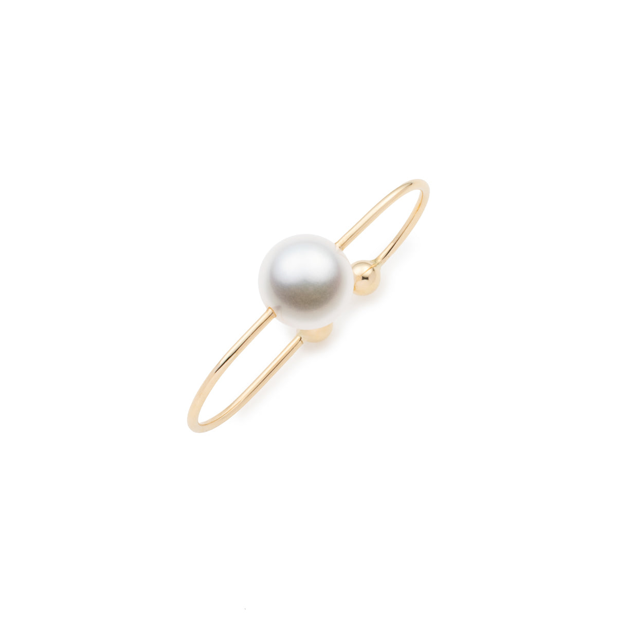 MIRÓ Akoya Pearl Ear Cuff Medium size