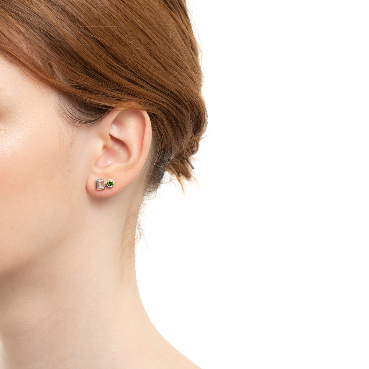 BIRD OF PARADISE Stud Earring White Topaz & Chrome Diopside