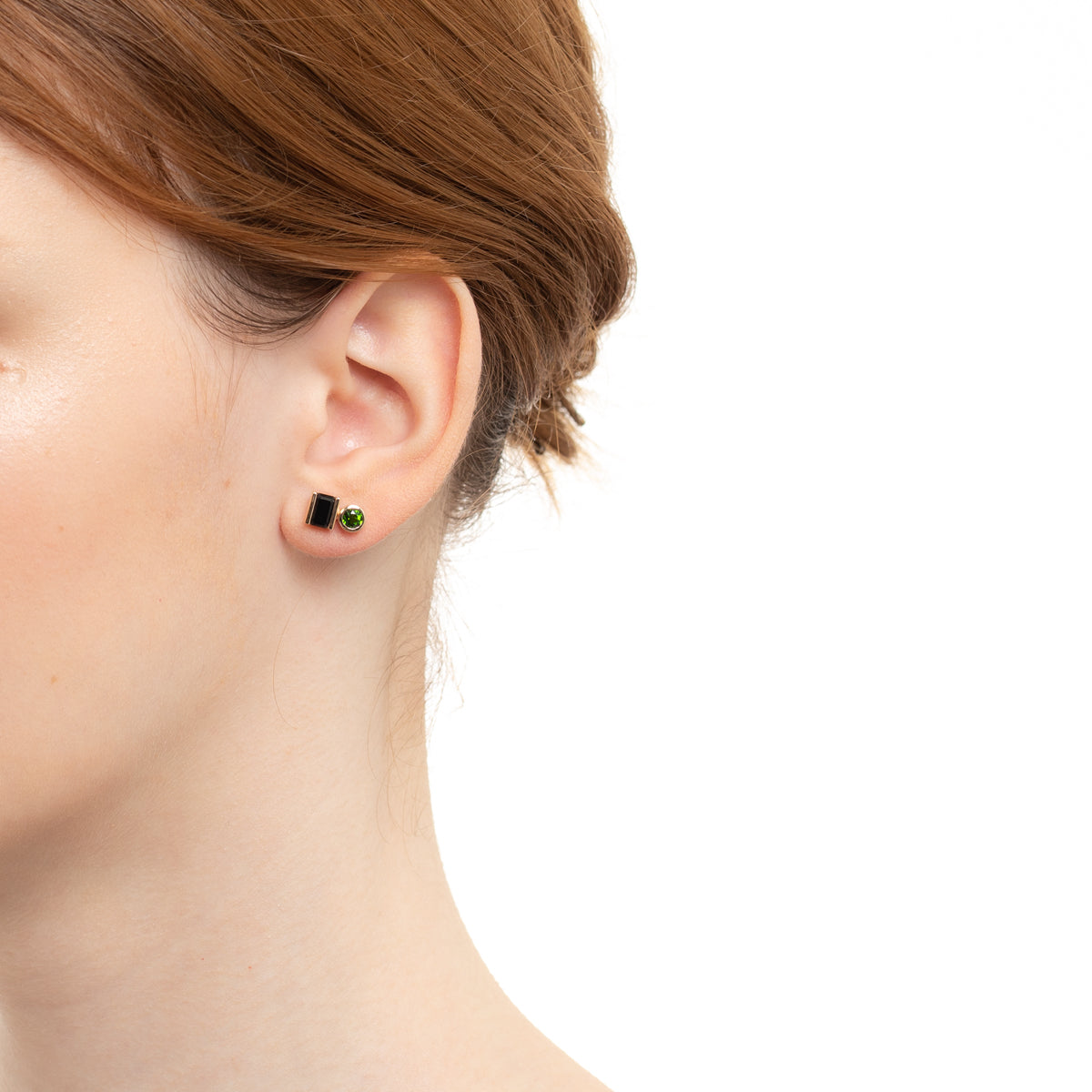 BIRD OF PARADISE Stud Earring Onyx & Chrome Diopside
