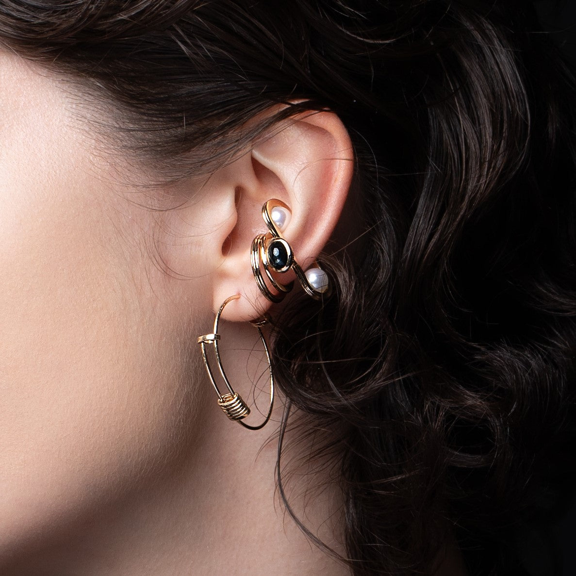 BELUGA Pearl Ear Cuff