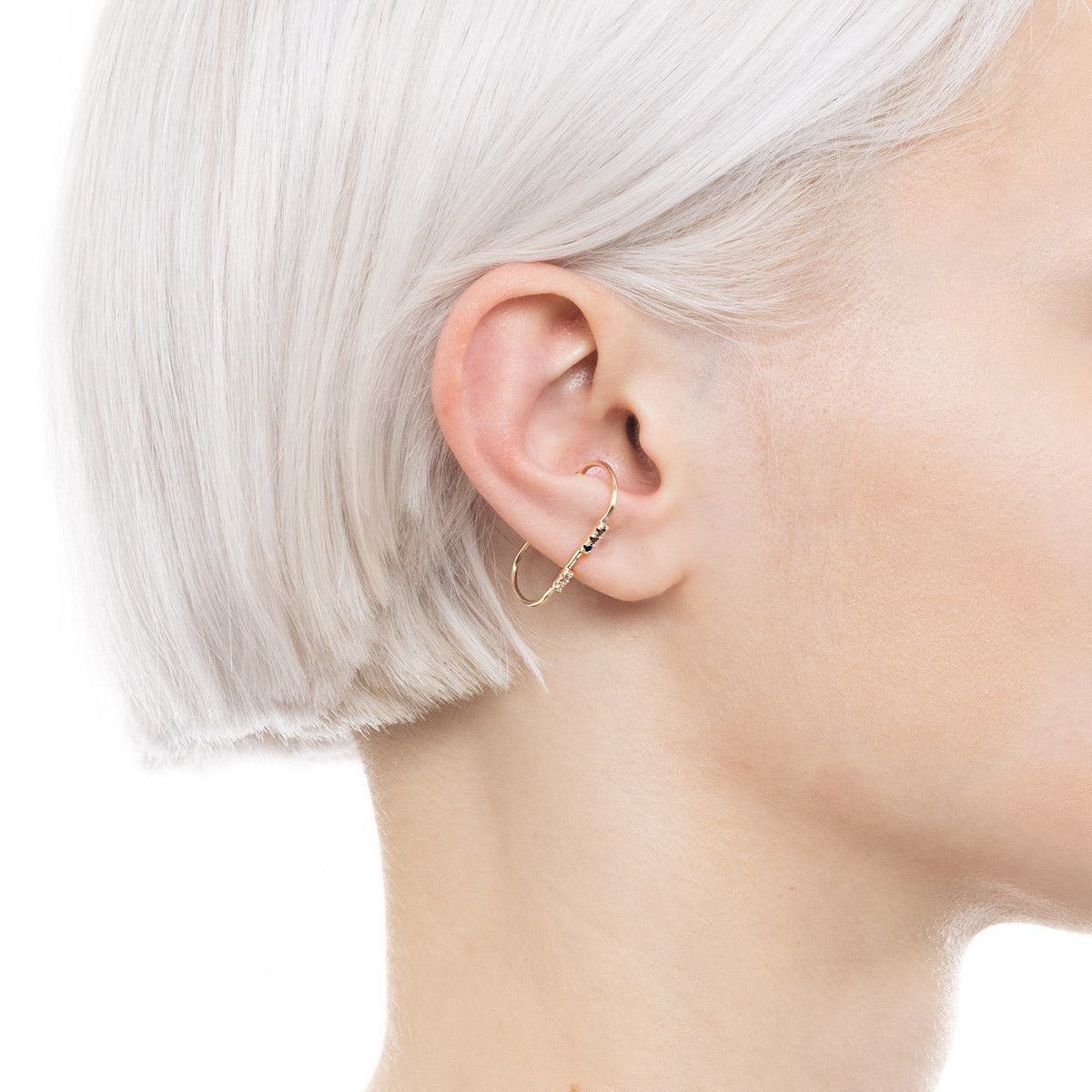 MIRÓ Black and White Diamond Ear Cuff Medium size