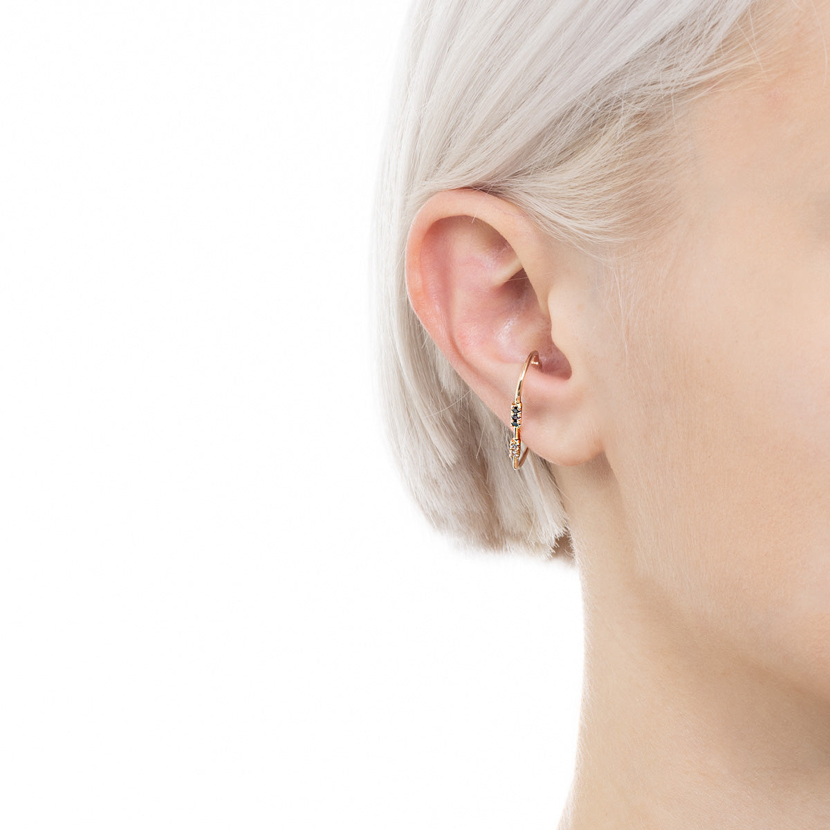 MIRÓ Black and White Diamond Ear Cuff Medium size