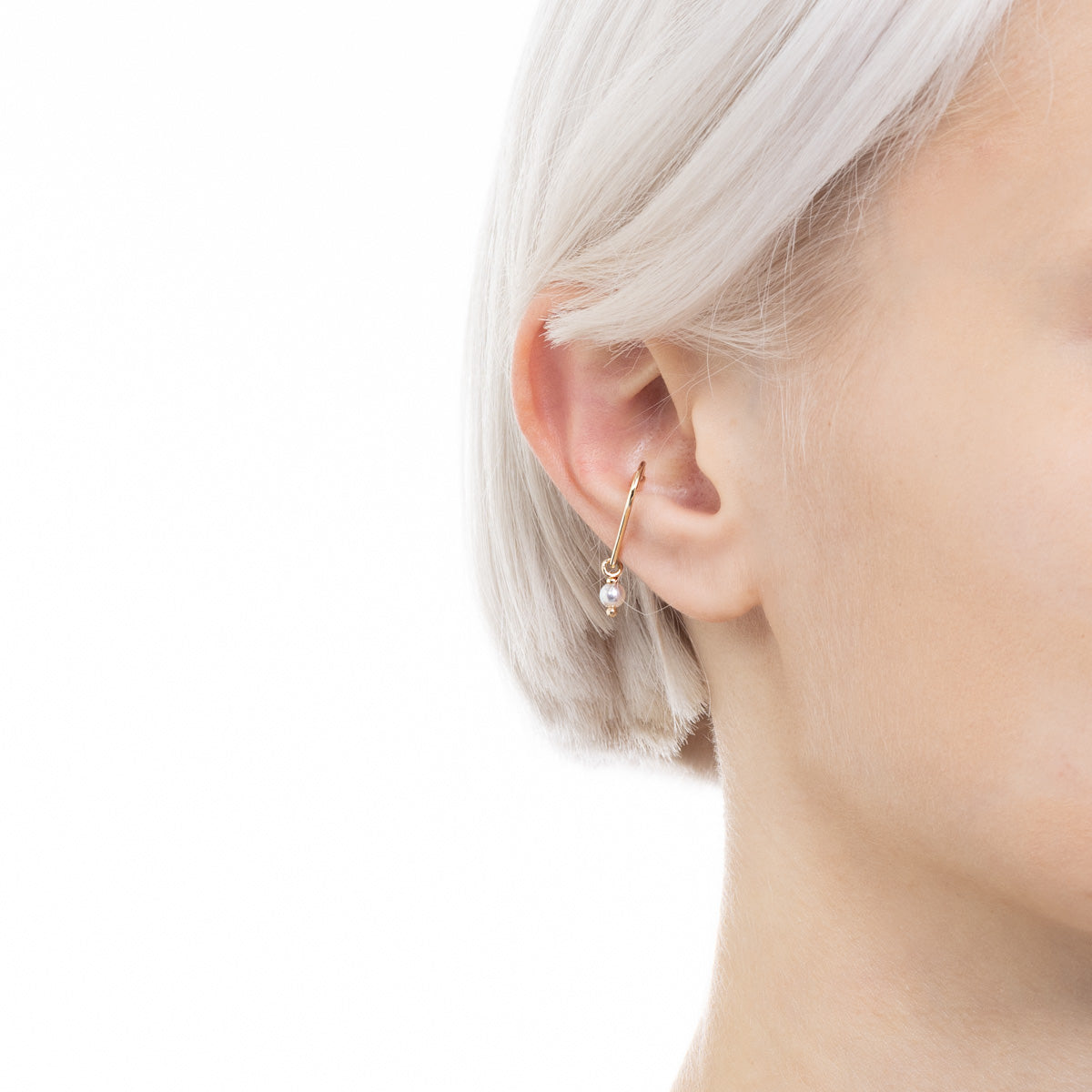 MIRÓ Akoya Pearl Ear Cuff Small size