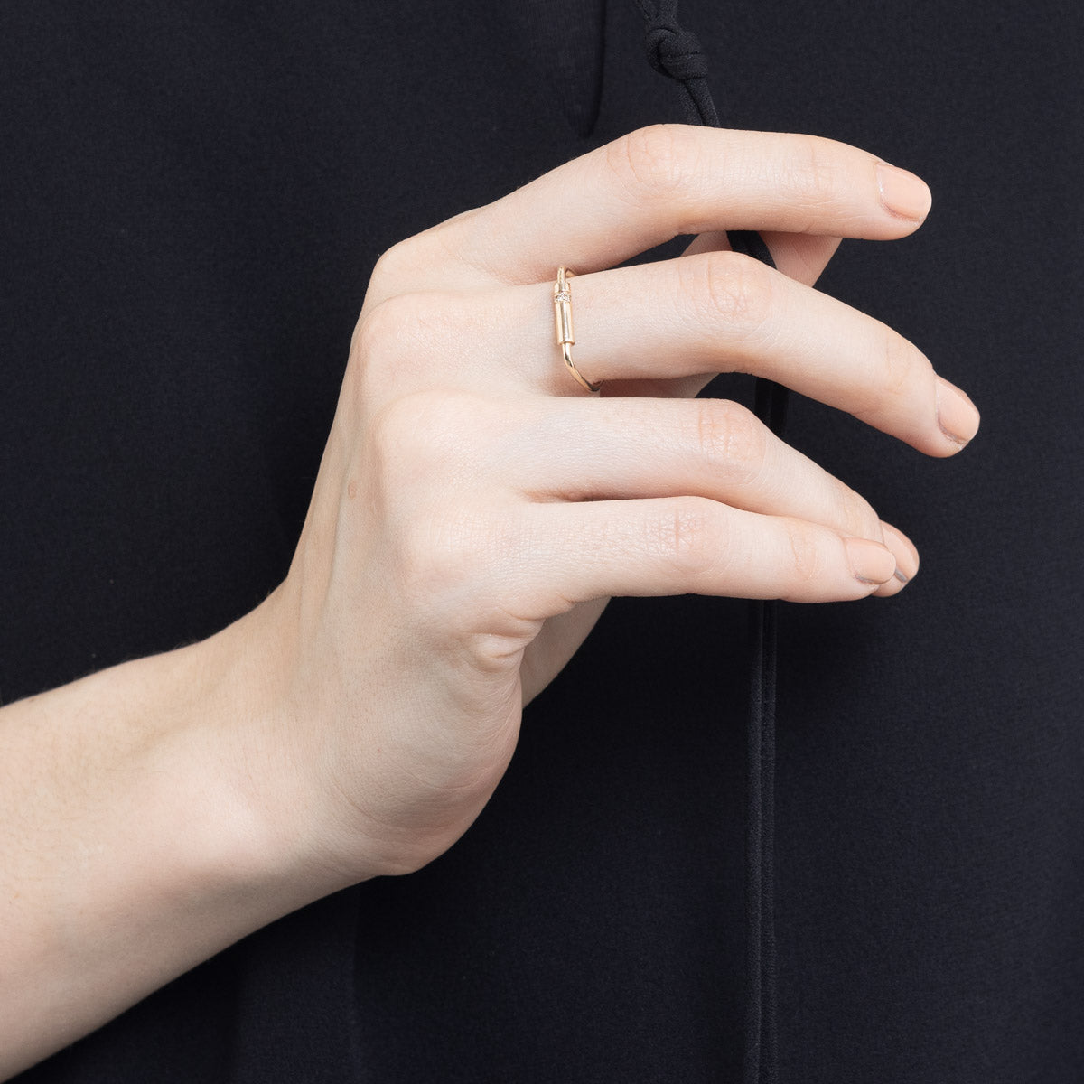 MIRÓ Diamond Cylinder Ring
