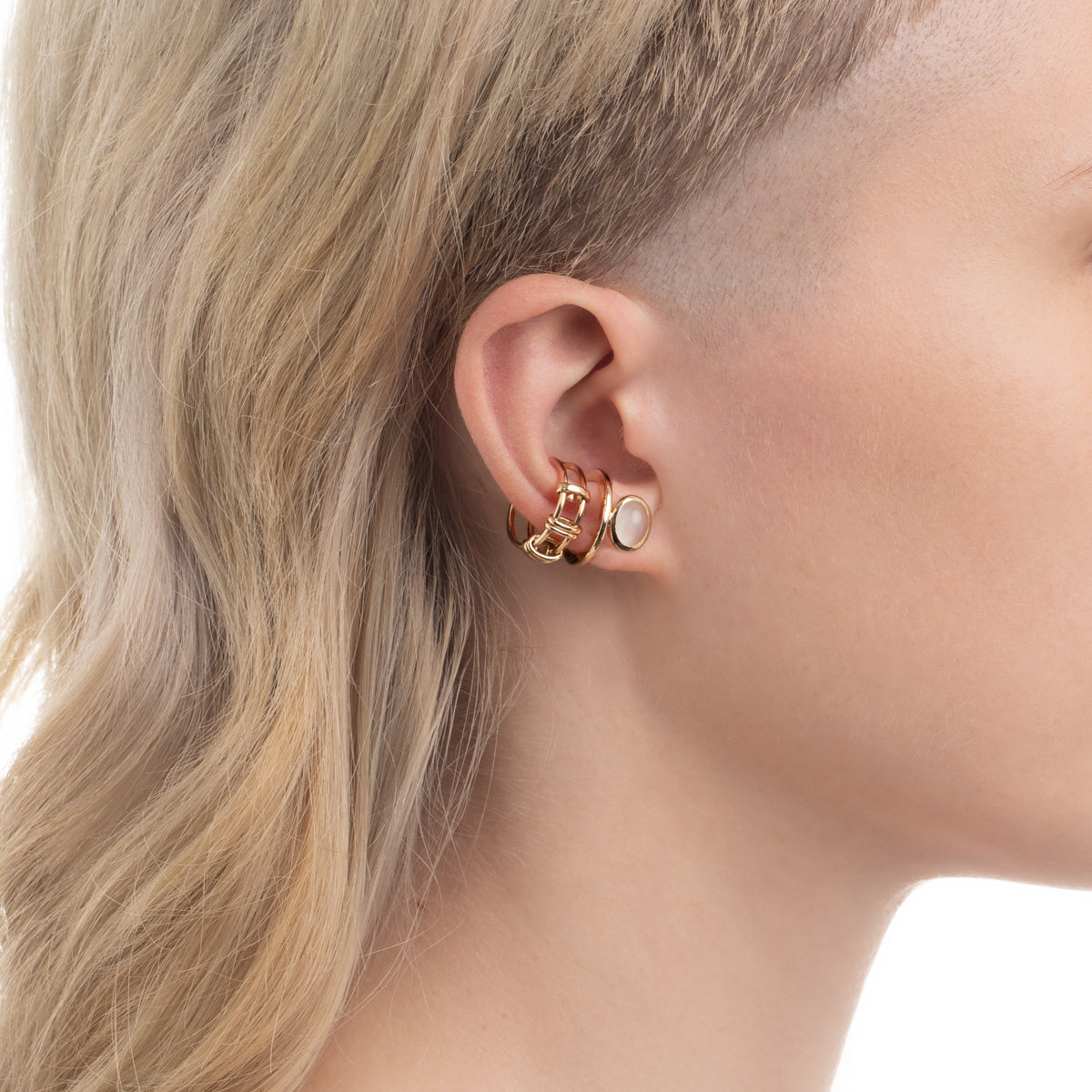 BIRD OF PARADISE Ear Cuff w/ Cabochon Moonstone
