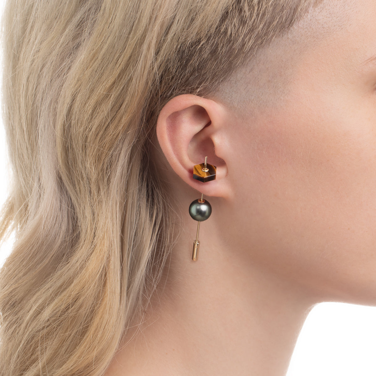 SPEAR Earring, Pearl & Tiger's Eye