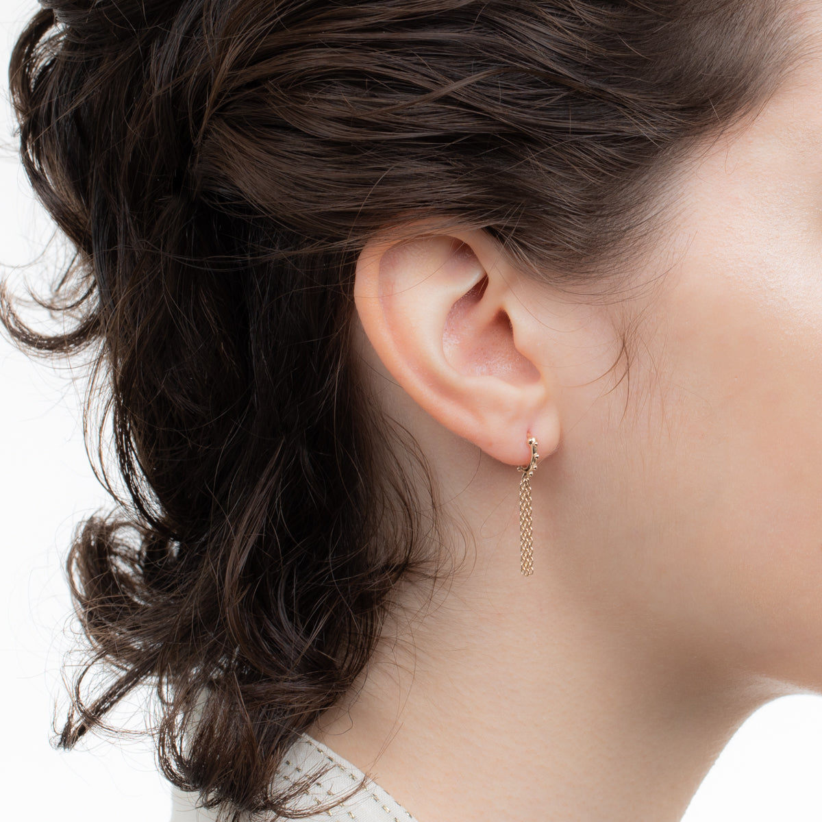 SEA ANEMONE Chain Huggie Hoop Earring
