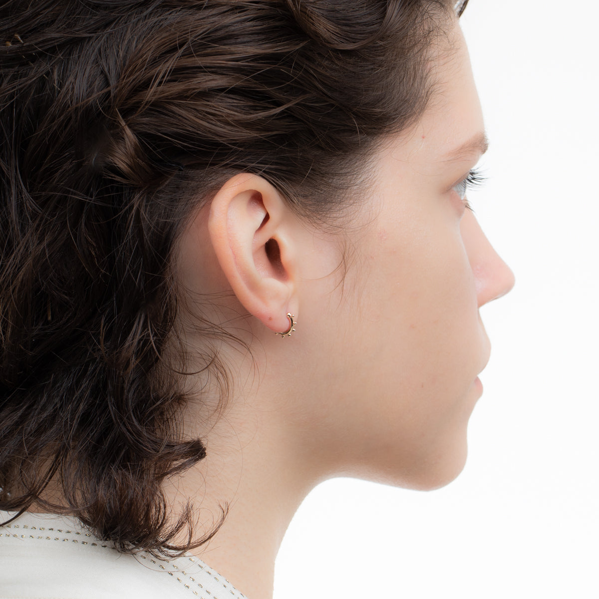 SEA ANEMONE Pearl Huggie Hoop Earring Extra Small size