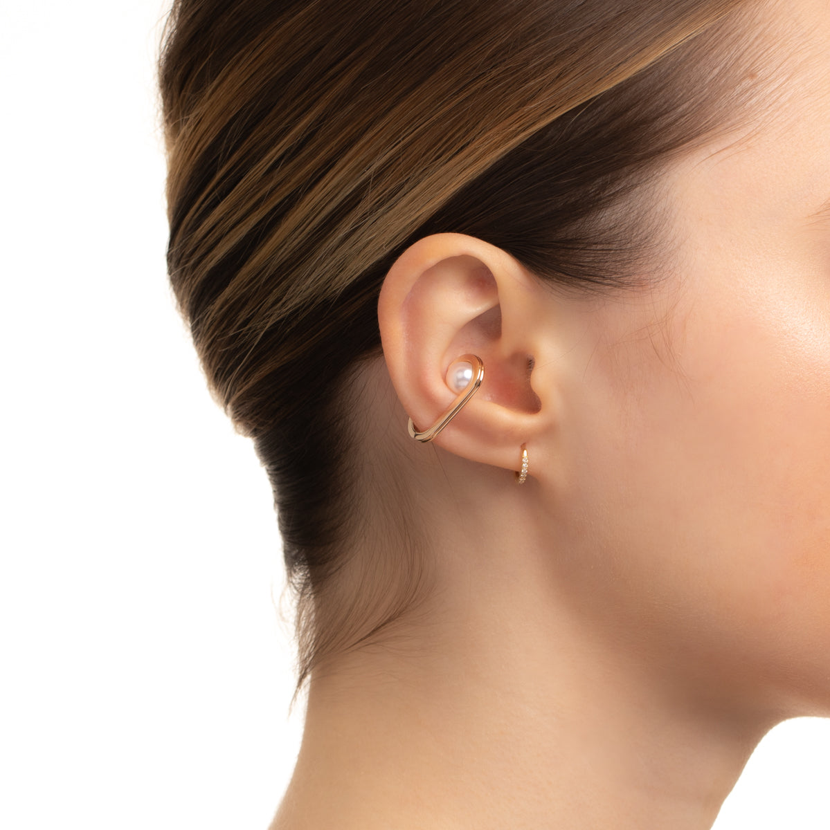 BELUGA Pearl Ear Cuff