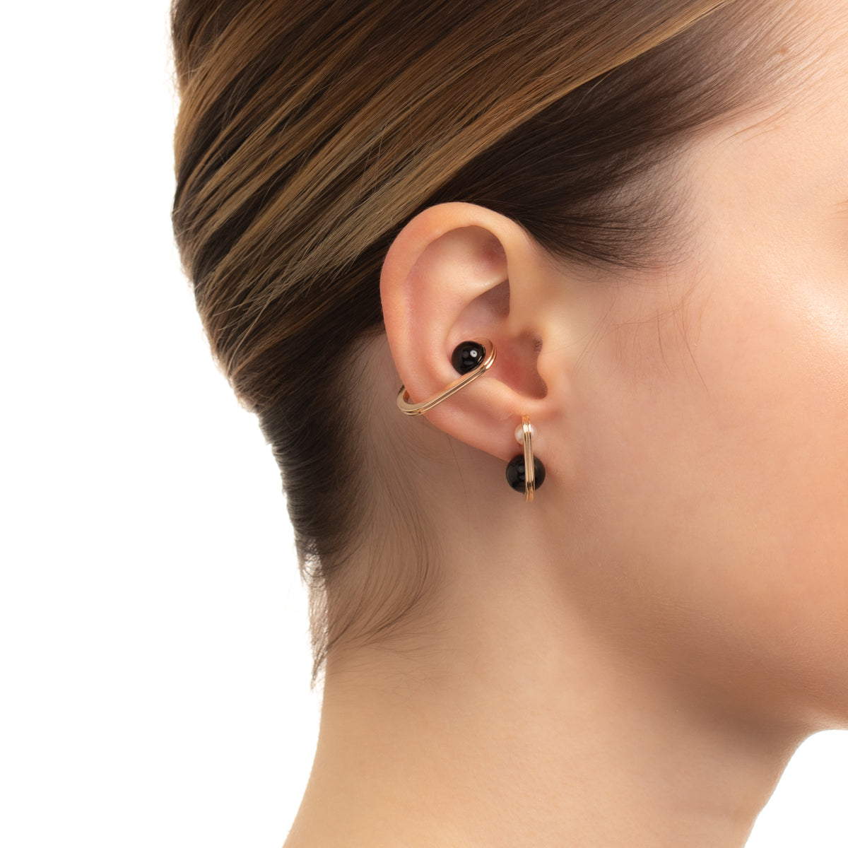 BELUGA Pearl Onyx Earring