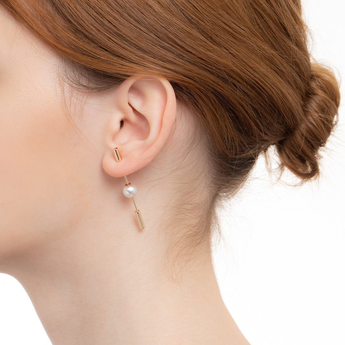 Short SPEAR Earring, Pearl