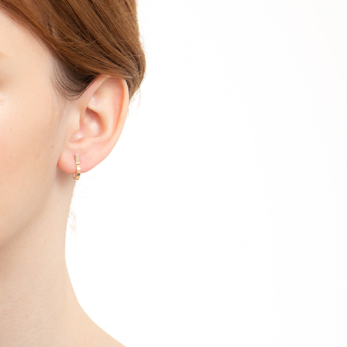 INDÚSTRIA Mini Pearl Earring