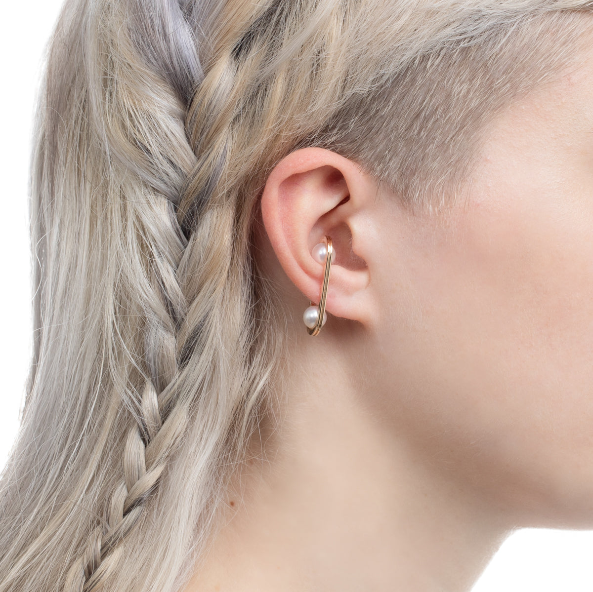 BELUGA Pearl Ear Cuff