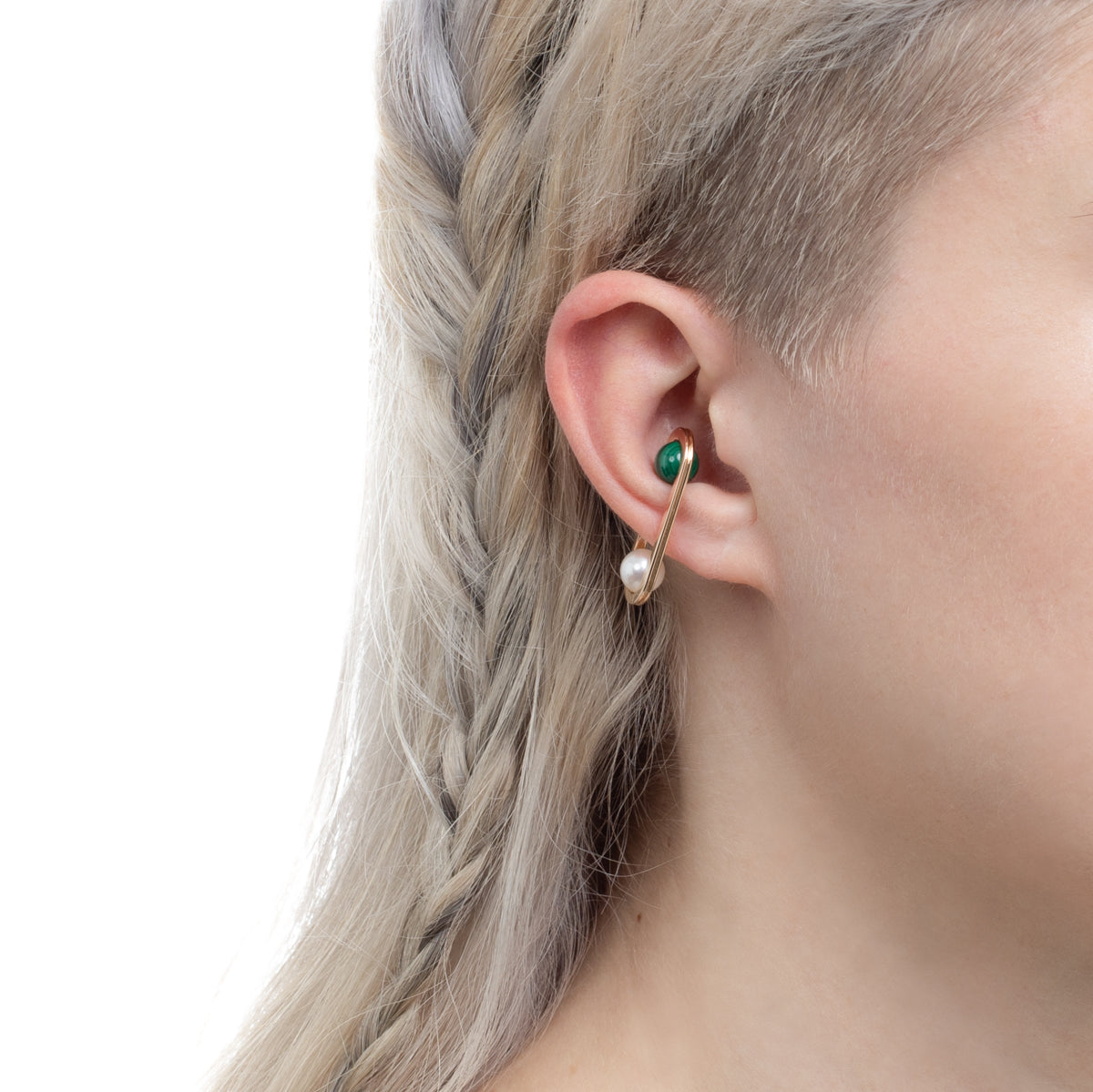 BELUGA Malachite Pearl Ear Cuff