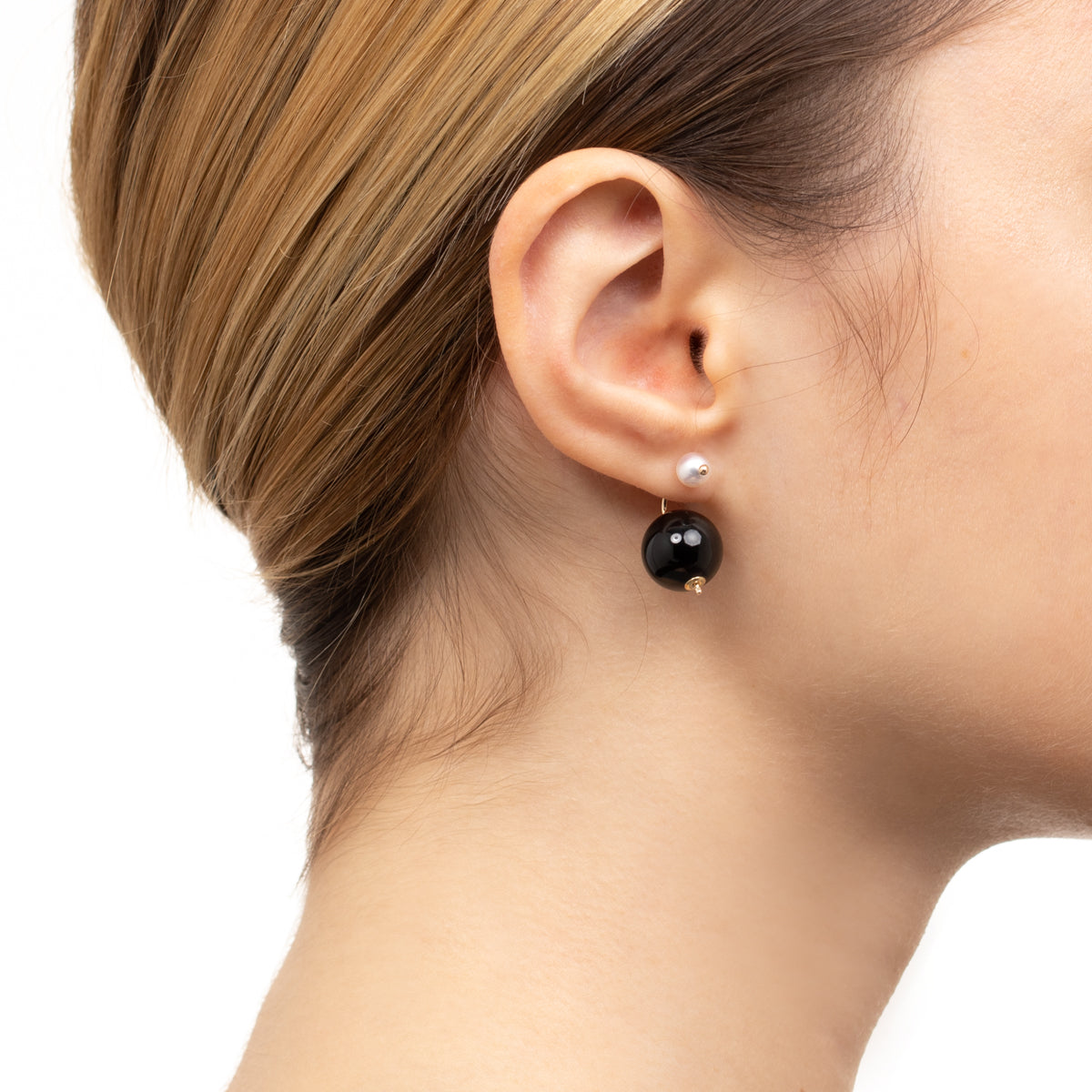 BUMBLE BEE Pearl Earring w/ Onyx Backing