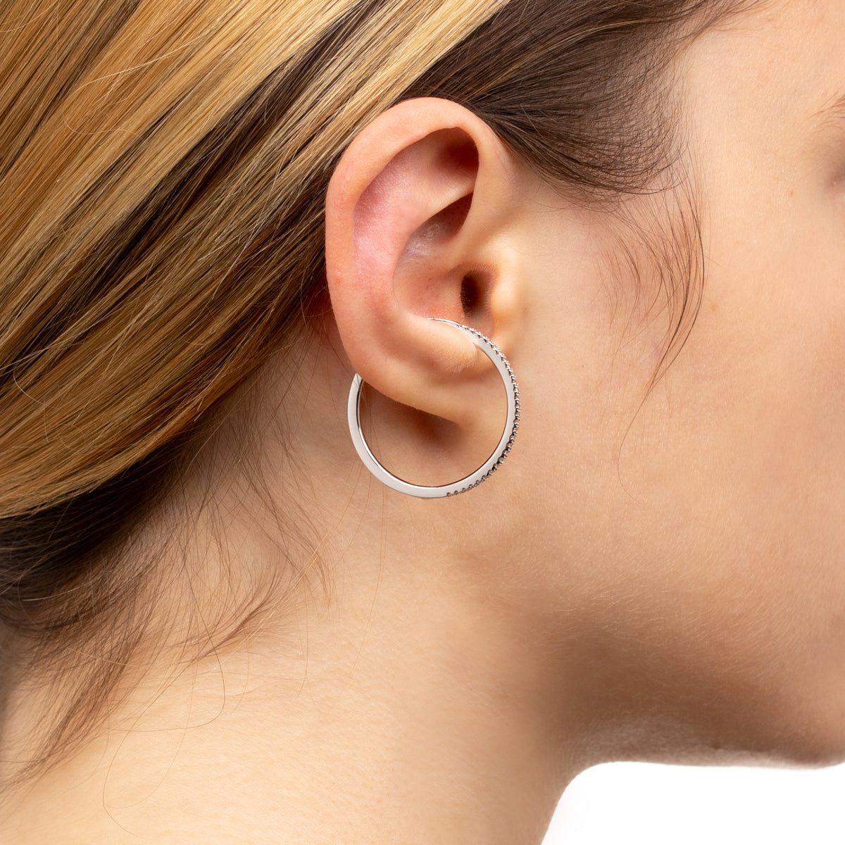 GOSSAMER Oversized Diamond Ear Cuff Large size