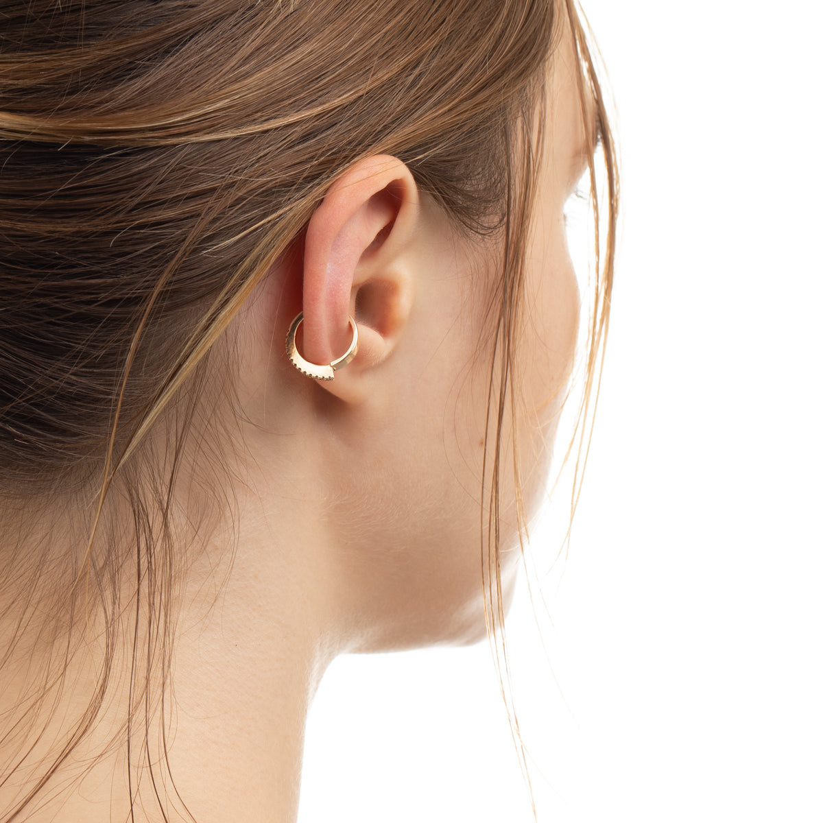 BELUGA Diamond Ear Cuff