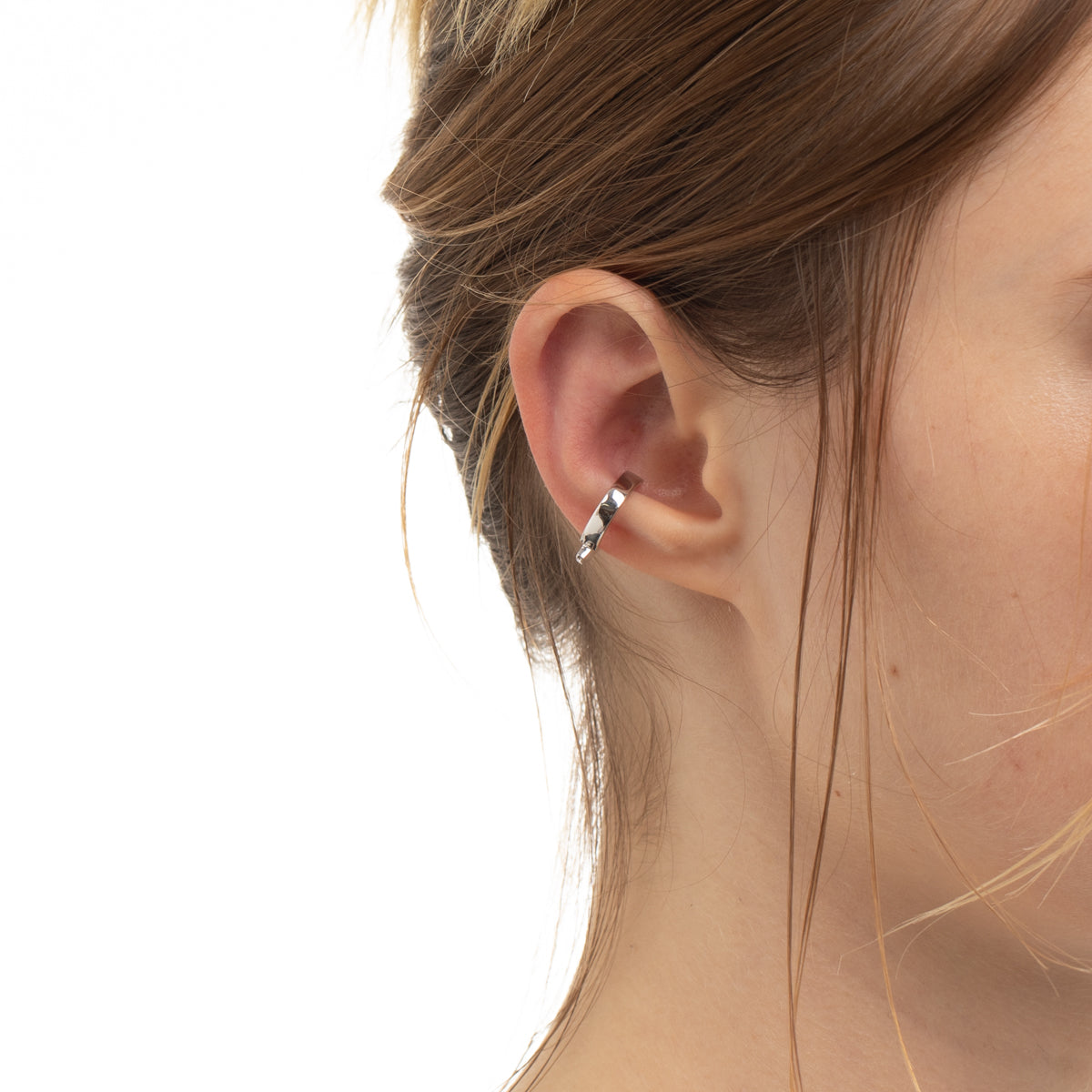BELUGA Diamond Ear Cuff