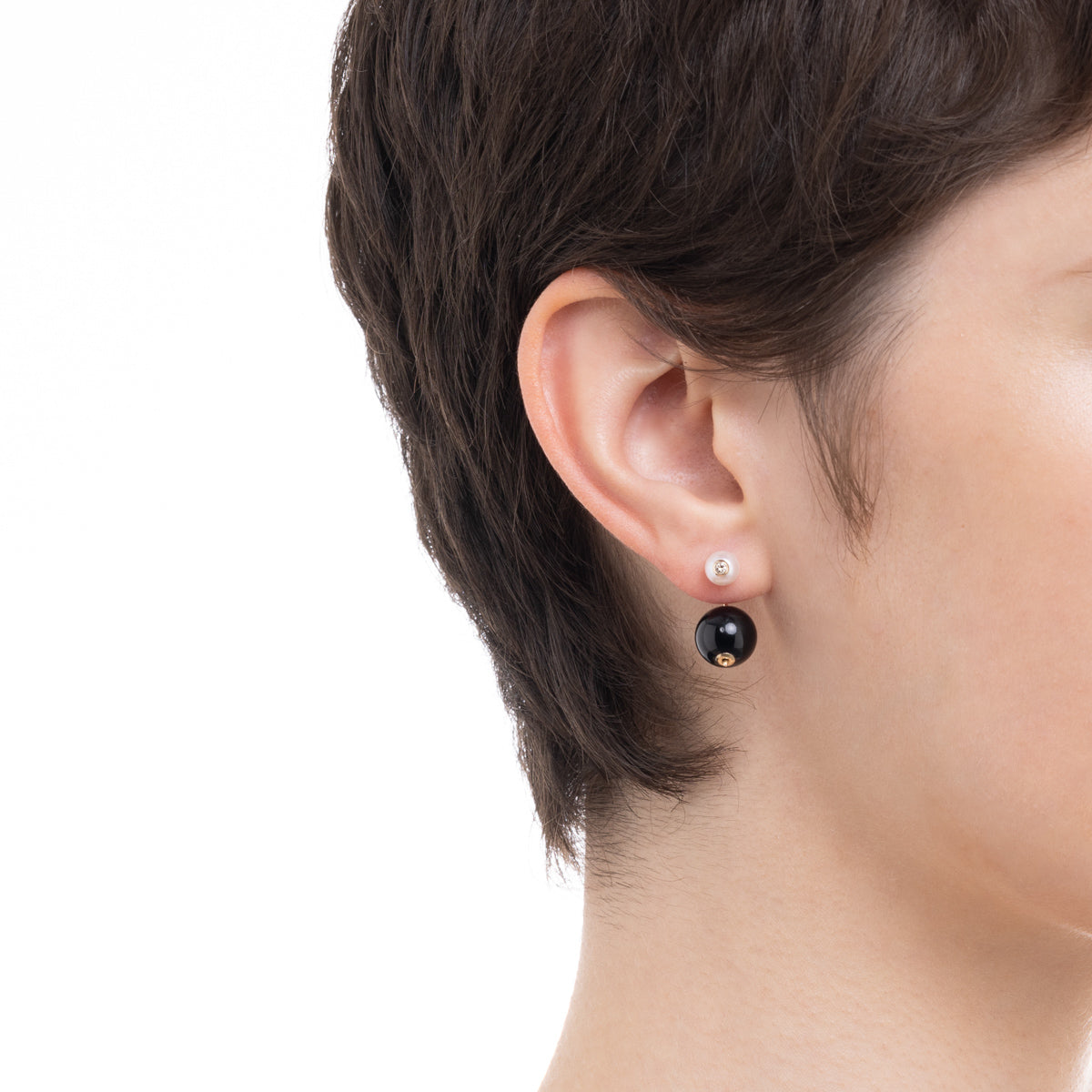 BELUGA Diamond Pearl Earring with Onyx Backing