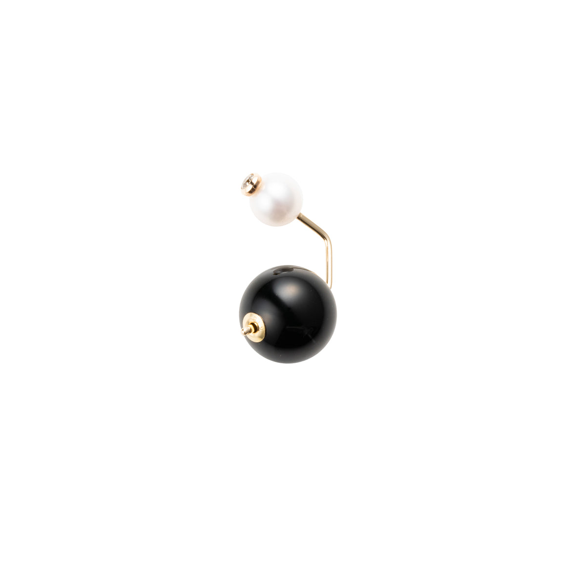 BELUGA Diamond Pearl Earring with Onyx Backing