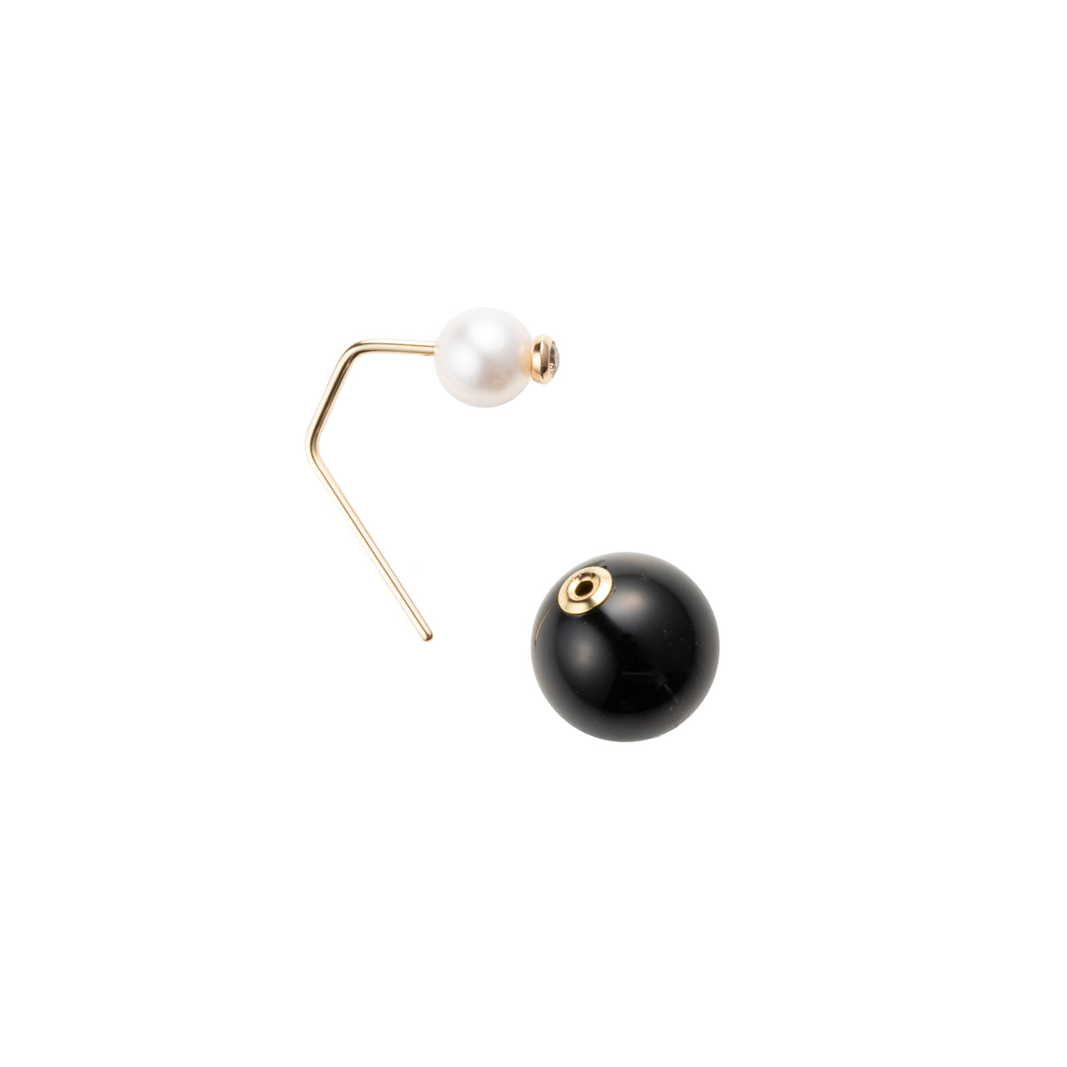 BELUGA Diamond Pearl Earring with Onyx Backing
