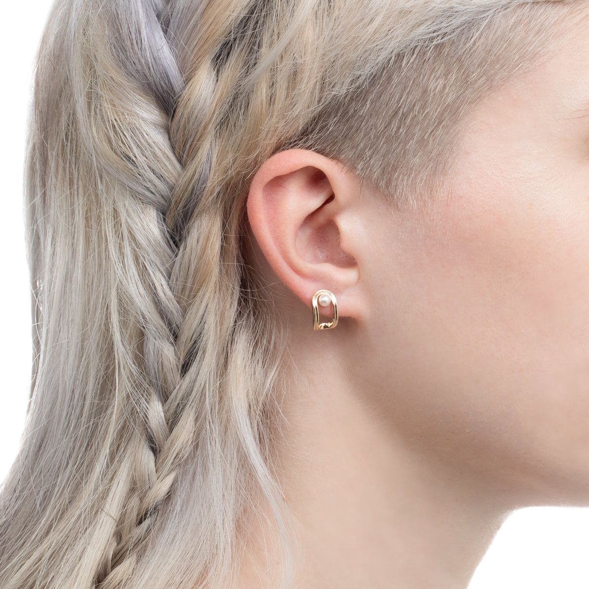 BELUGA Pearl Earring