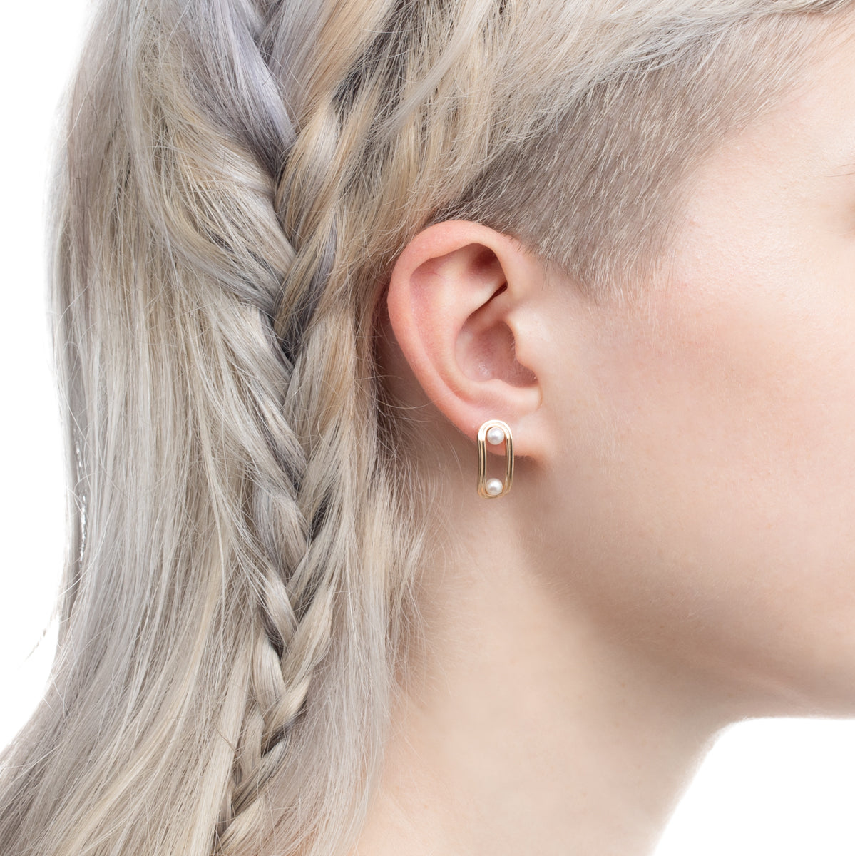 BELUGA Pearl Earring