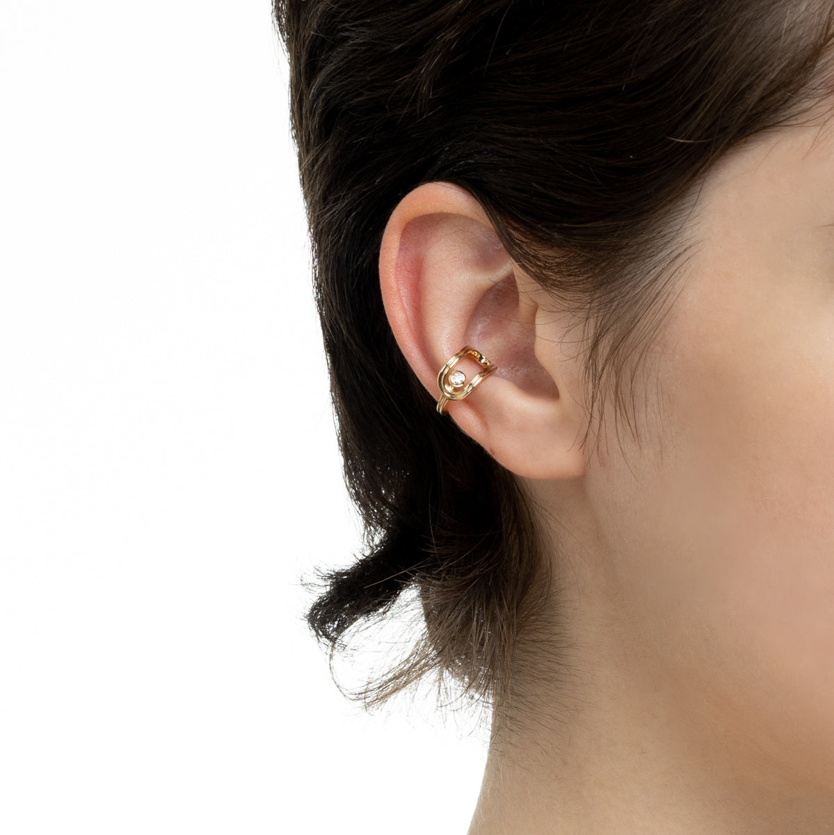 BELUGA Oblong Diamond Ear Cuff