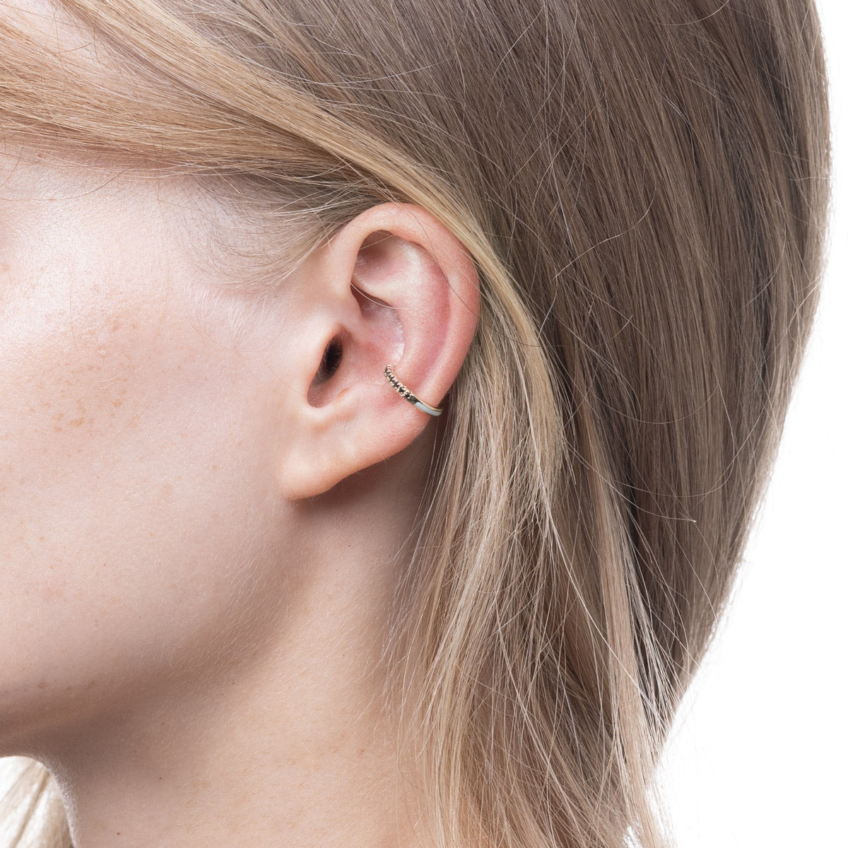 BIRD OF PARADISE Black Diamond Ear Cuff in Ivory White