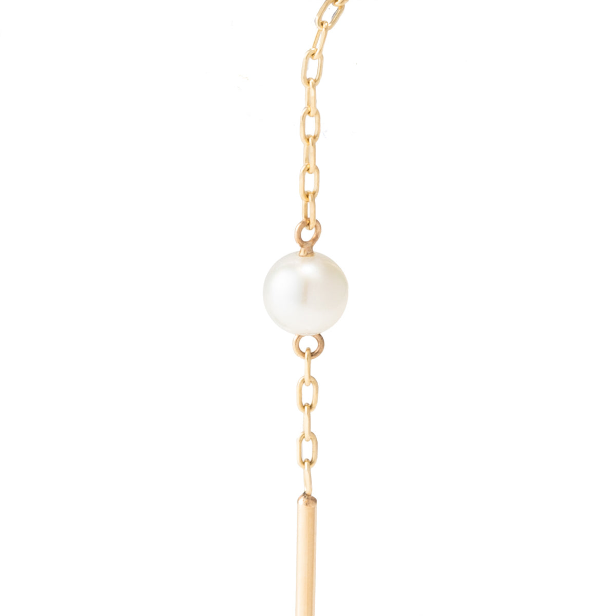 ALL ABOUT BASICS Toggle Pearl Chain Earring