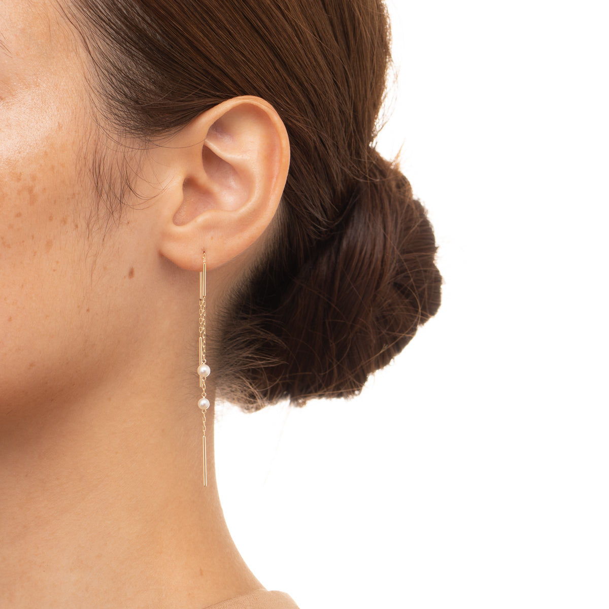 ALL ABOUT BASICS Toggle Pearl Chain Earring