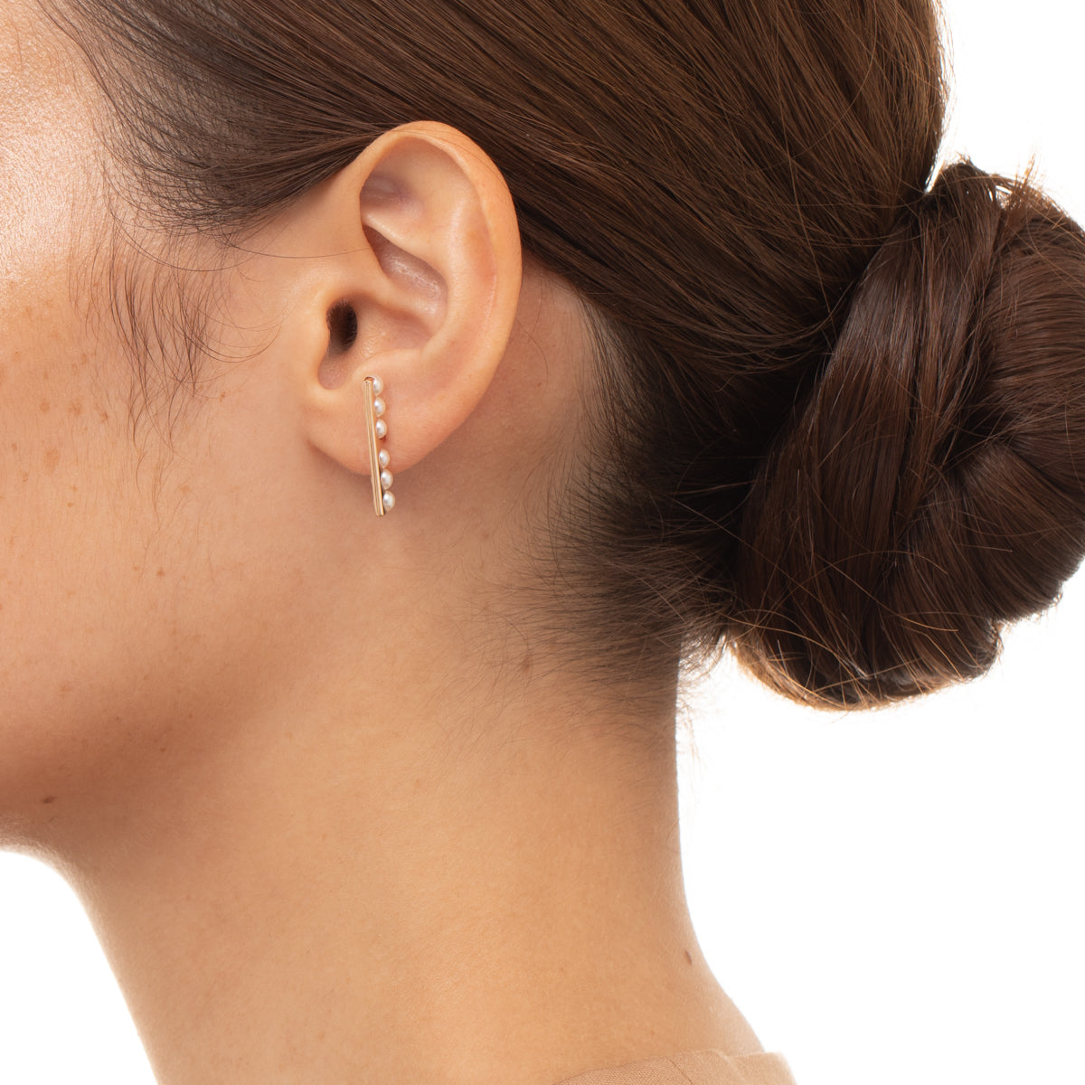 BELUGA Pearl Earring