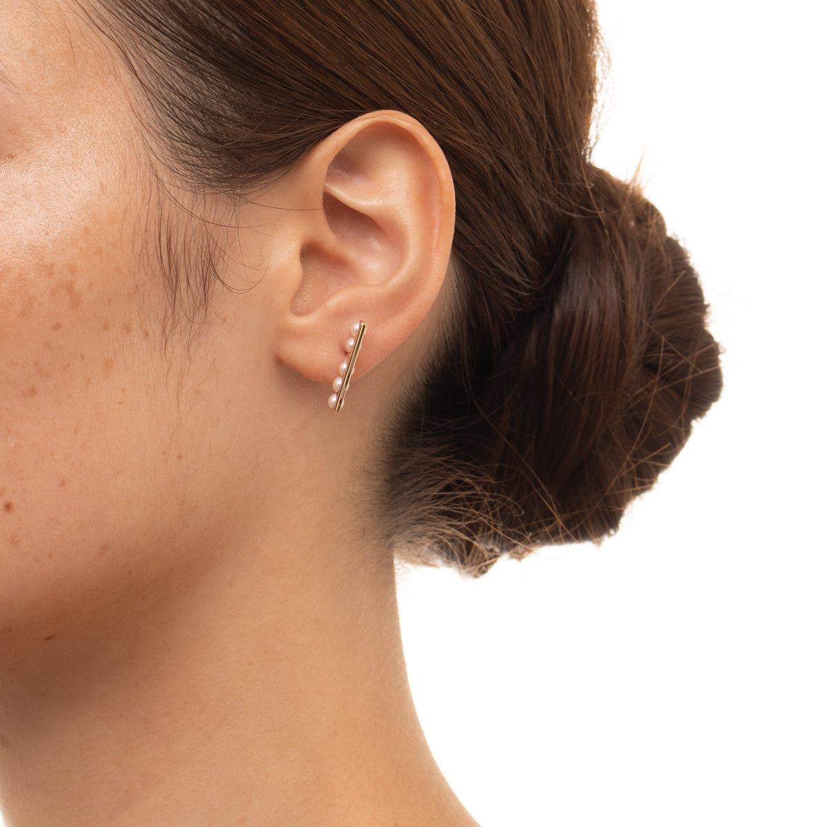 BELUGA Pearl Earring