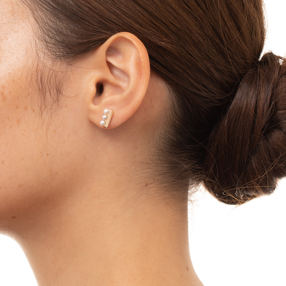BELUGA Pearl Earring