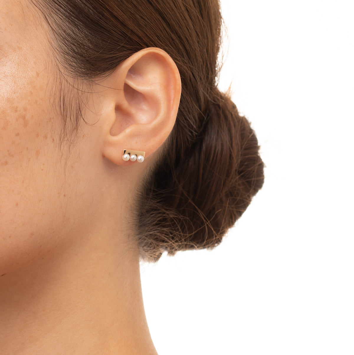 BELUGA Pearl Earring