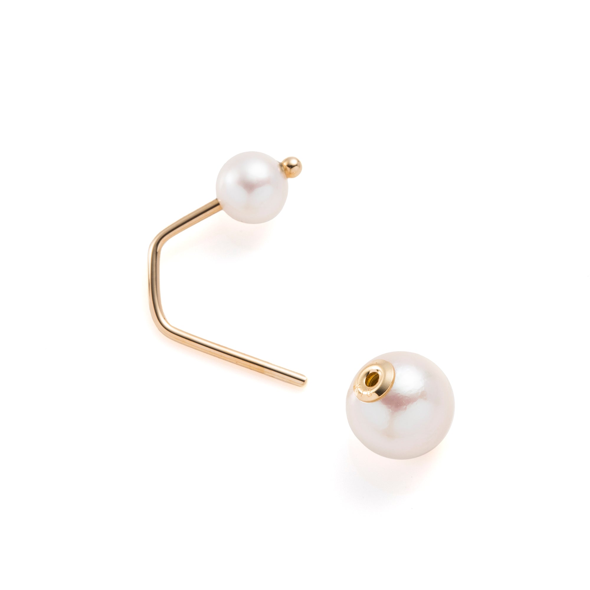 BUMBLE BEE Akoya Pearl Earring