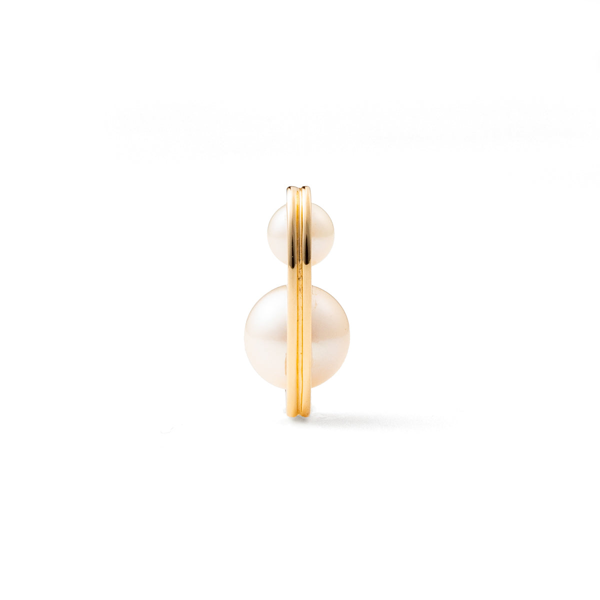 BELUGA Pearl Earring