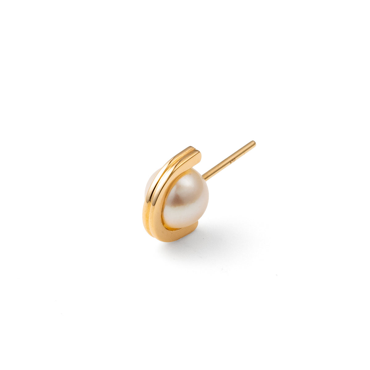 BELUGA Pearl Earring Medium size