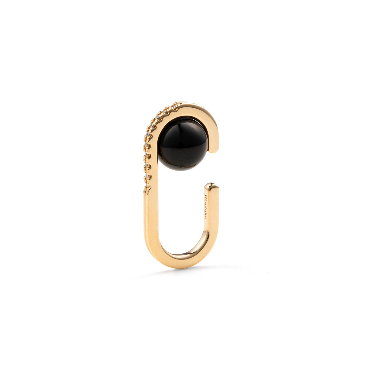 BELUGA Onyx Diamond Ear Cuff