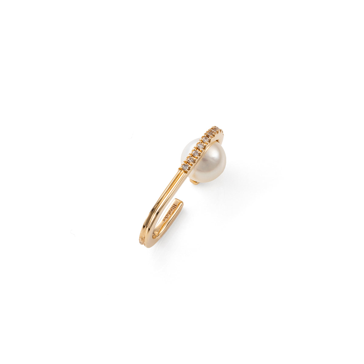 BELUGA Diamond Pearl Ear Cuff